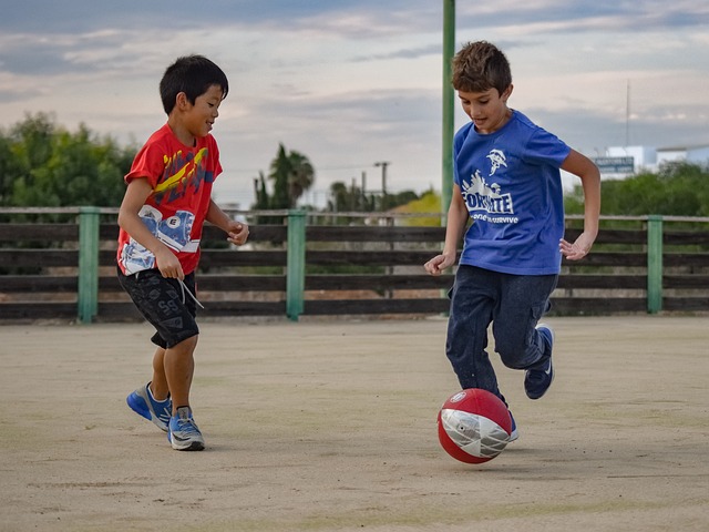 施魏因斯泰格：我目前在德国推动国王联赛，这项赛事特别刺激